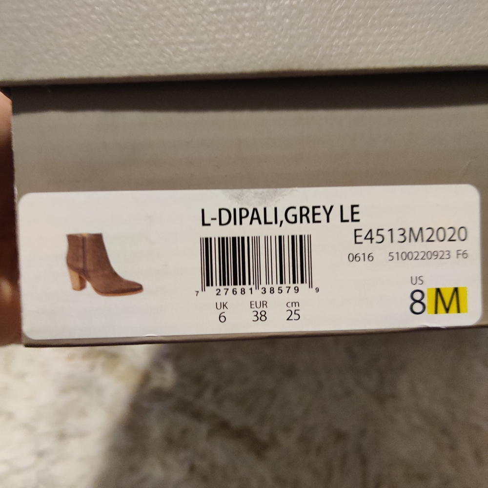 NWT Elegant Franco Sarto Gray/Brown Ankle Booties - Picture 8 of 9